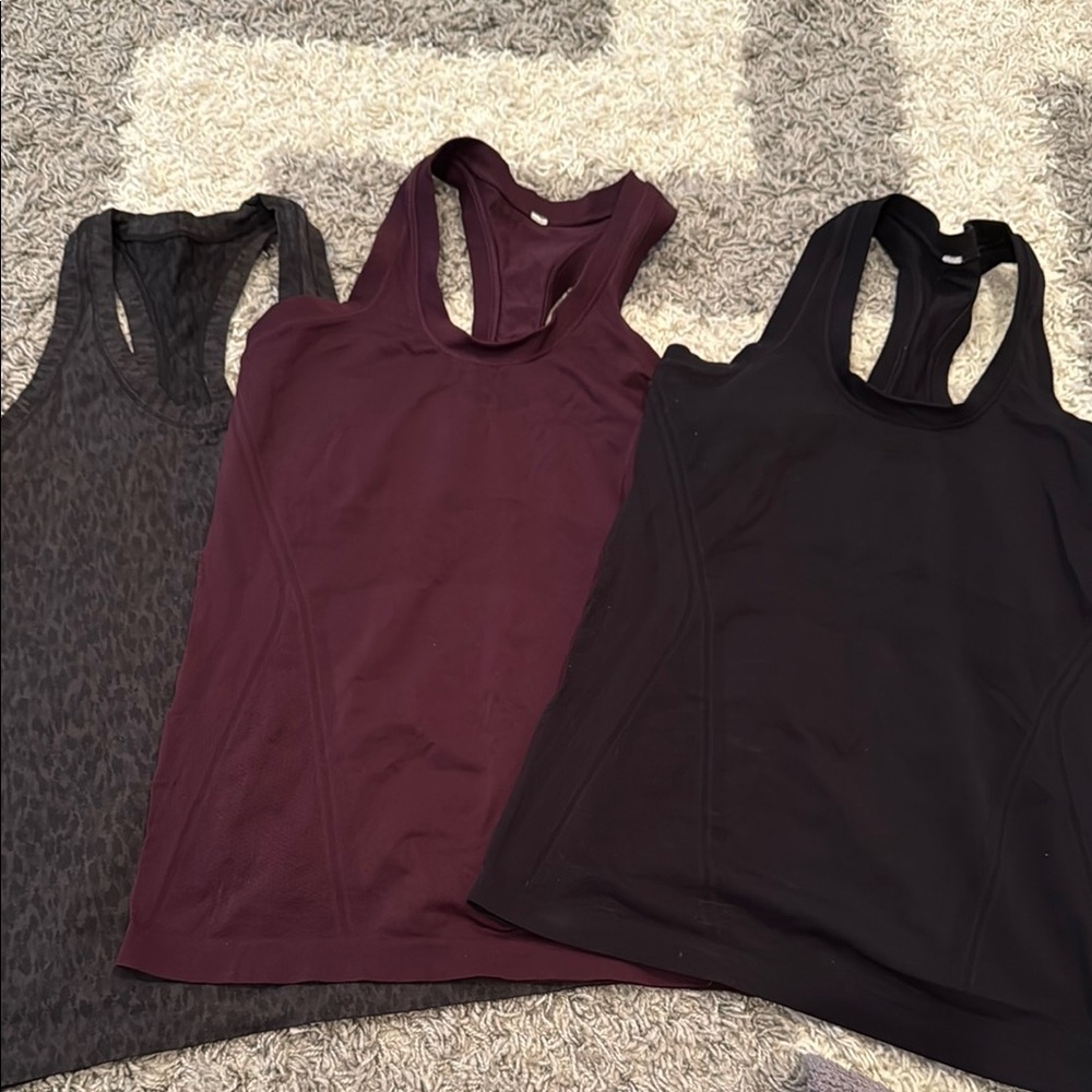 Athleta momentum tank bundle